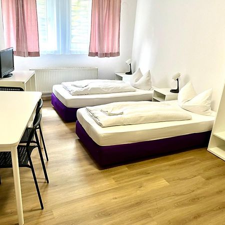 Hotel Garni Am Schäfersberg Niedernhausen Exteriör bild