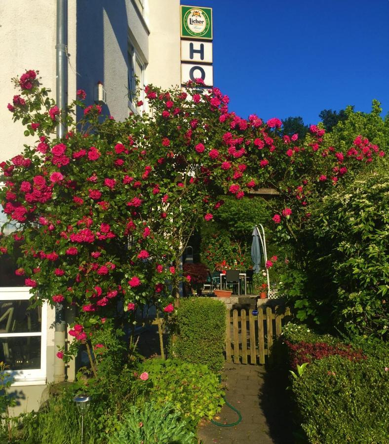 Hotel Garni Am Schäfersberg Niedernhausen Exteriör bild