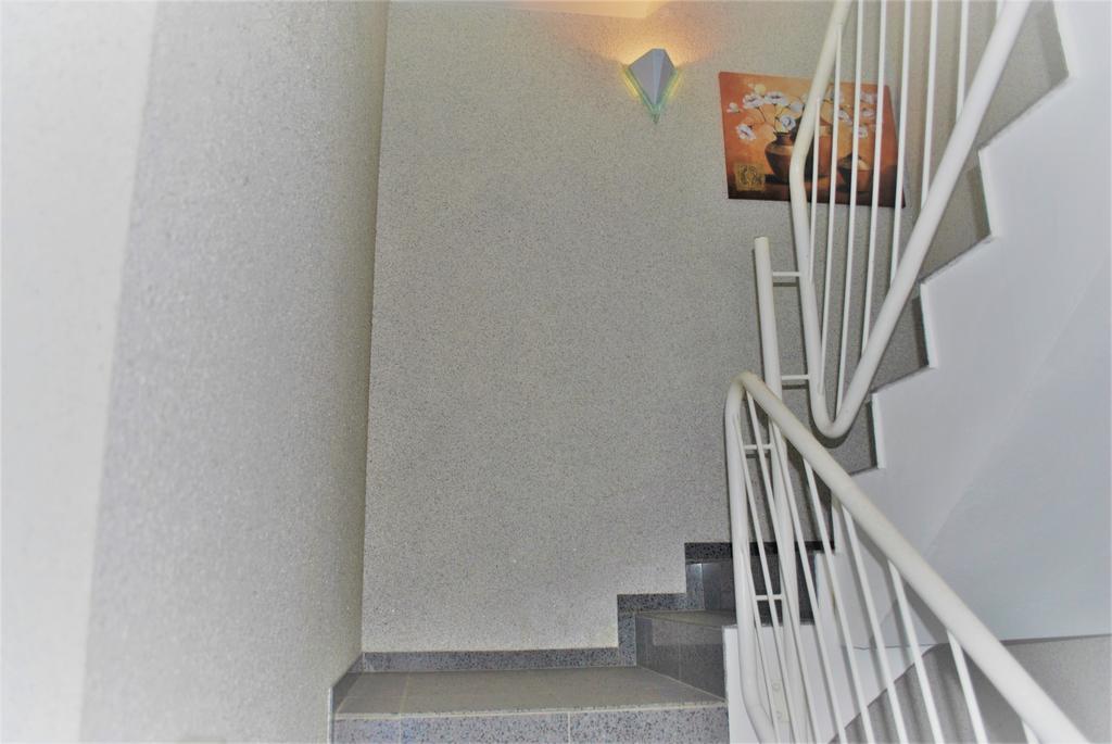 Hotel Garni Am Schäfersberg Niedernhausen Exteriör bild